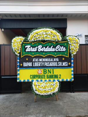 Papan Bunga Duka di Palupi